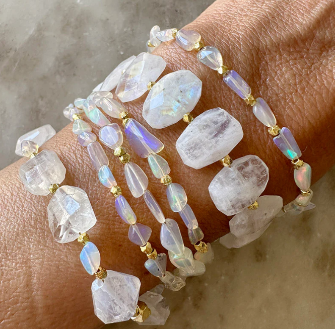 MOONSTONE BRACELET