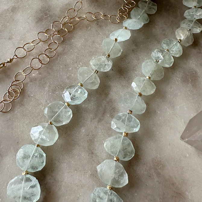 GV AQUAMARINE NECKLACE