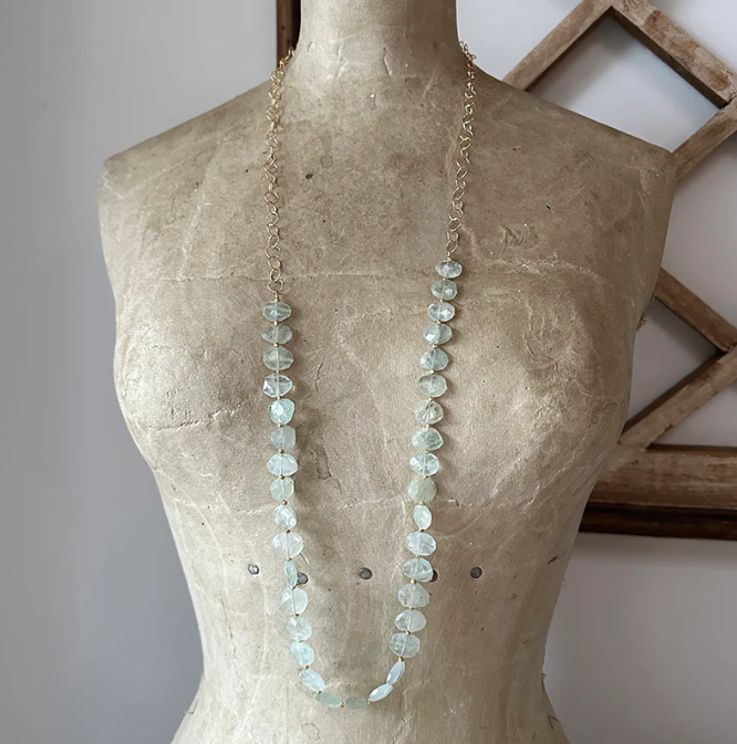 GV AQUAMARINE NECKLACE