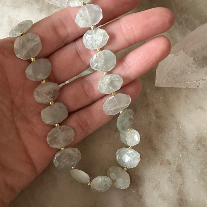 AQUAMARINE NECKLACE