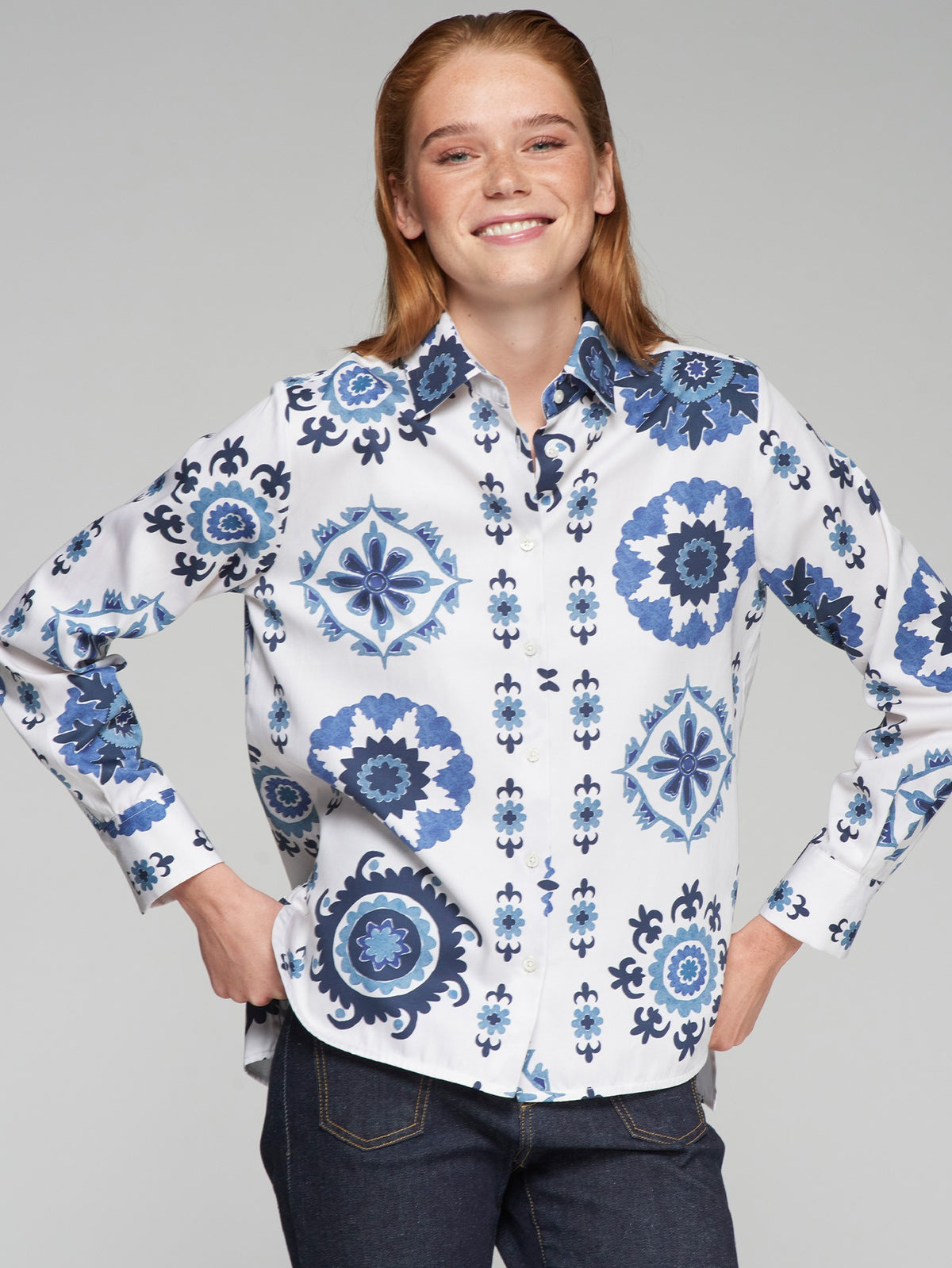 TILE PATTERN BLOUSE