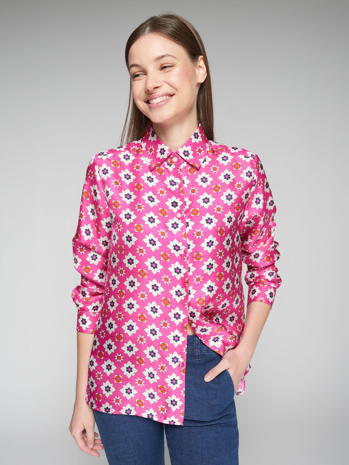 GEOMETRIC BLOUSE