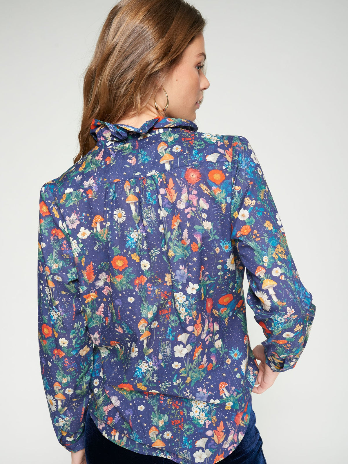 RUFFLE MUSHROOM BUTTON DOWN