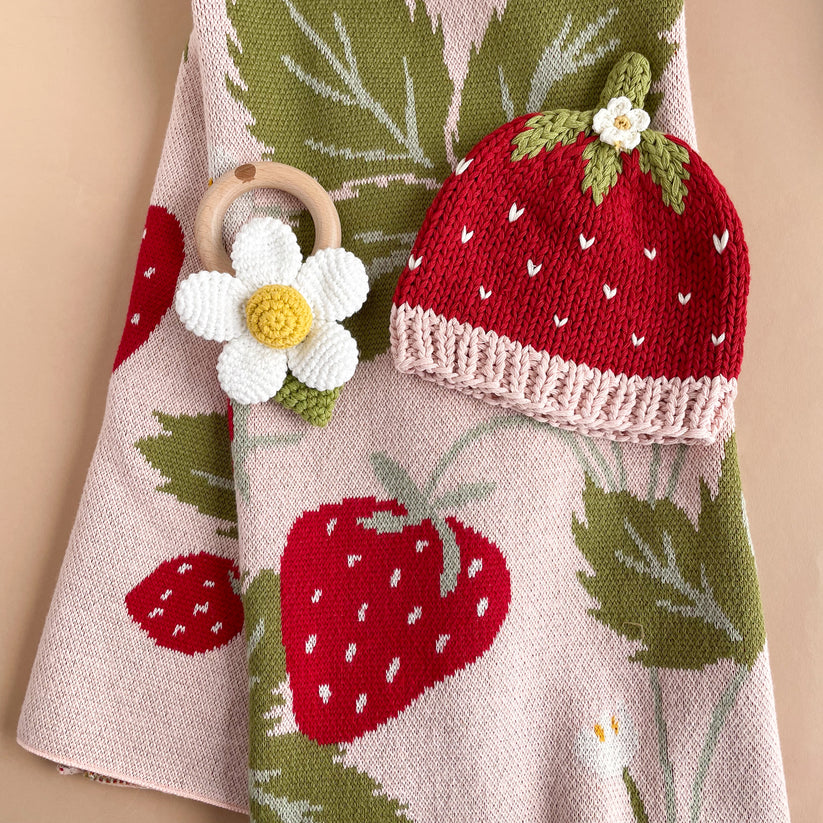 BAMBOO ADDIE STRAWBERRY HAT