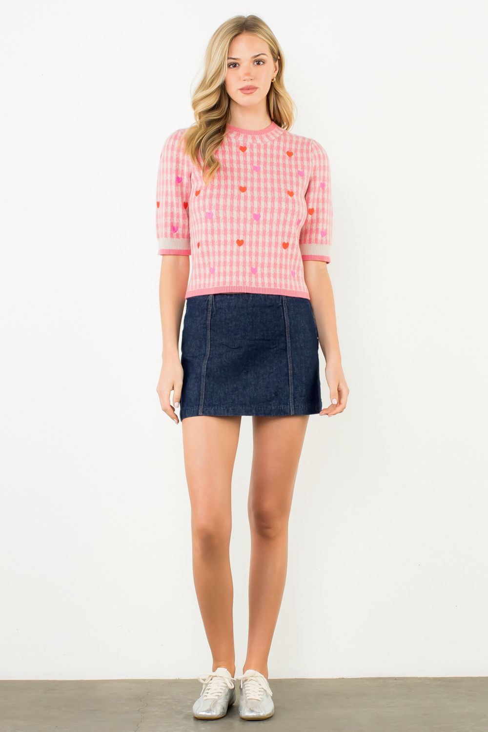 EMBROIDERED KNIT TOP HEART