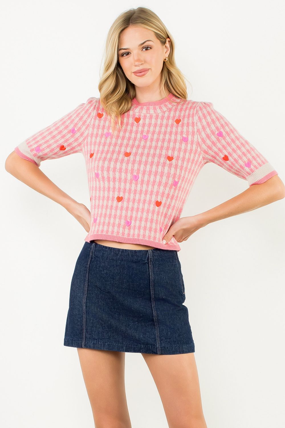 EMBROIDERED KNIT TOP HEART