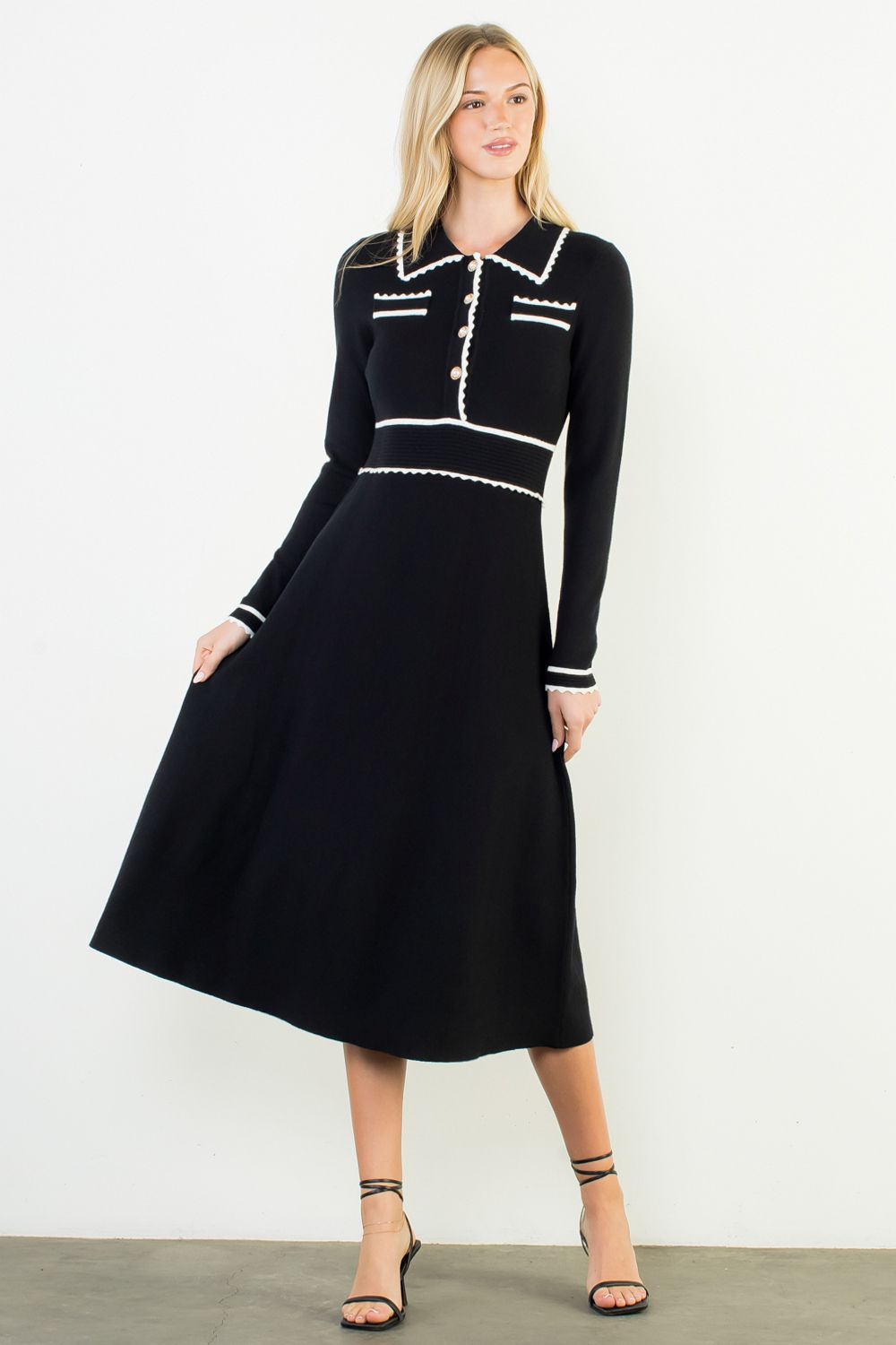 KNIT SCALLOP TRIM MAXI DRESS