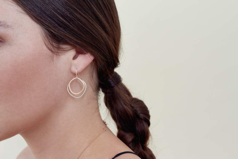 DOUBLE ROUNDED SQUARE EARRINGS